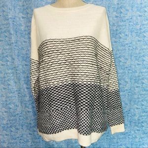 💛 Oversized Sweater